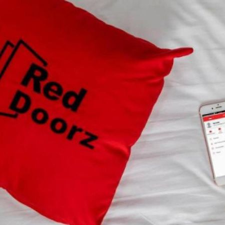 Reddoorz Plus Near Syamsudin Noor Airport 3 Banjarbaru Exteriör bild